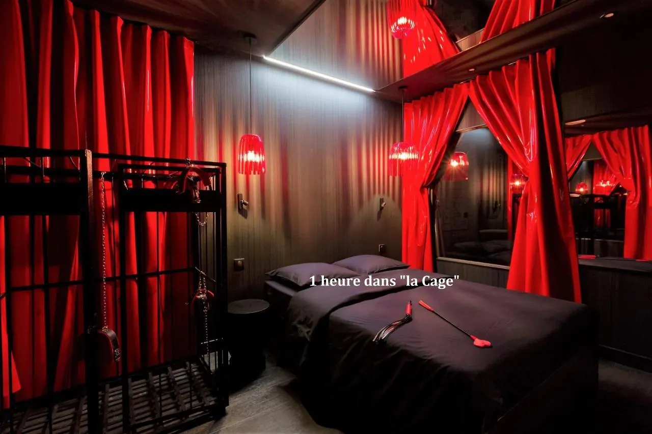 Avec Nuit Insolite Au Dandy Et Jacuzzi Privatise (adults Only) Отель для свиданий